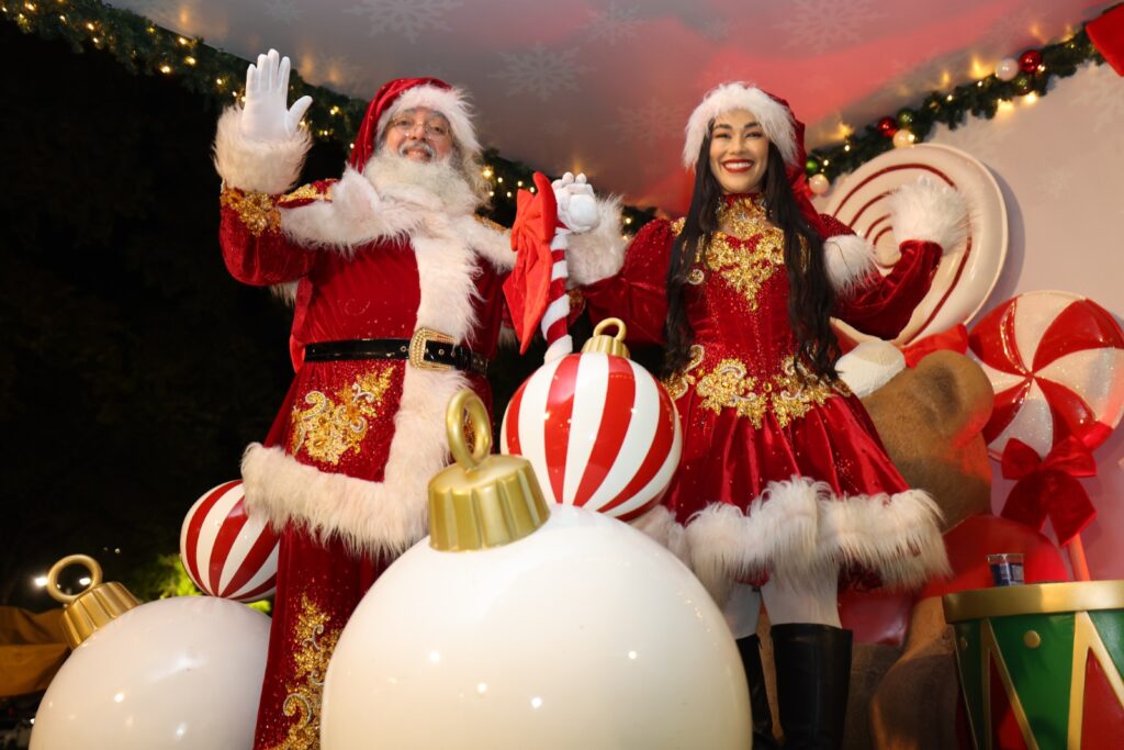 Desfile “Um Sonho de Natal” encanta público em Aracaju